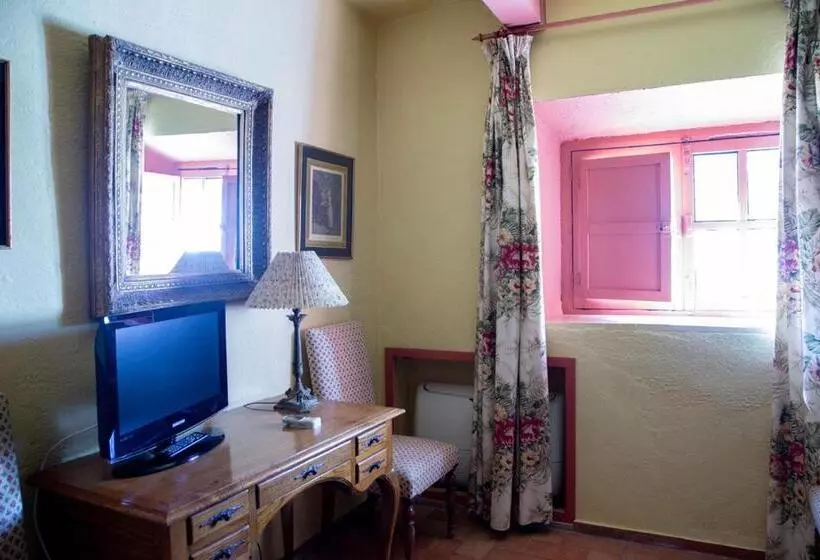 اتاق استاندارد چهار تخته, Cortijo El Esparragal