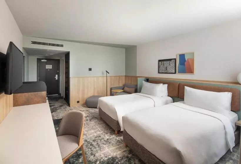 スタンダードルーム, Crowne Plaza Budapest, An Ihg
