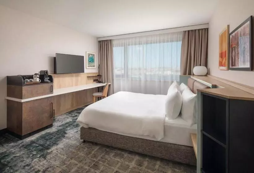 プレミアムルーム, Crowne Plaza Budapest, An Ihg