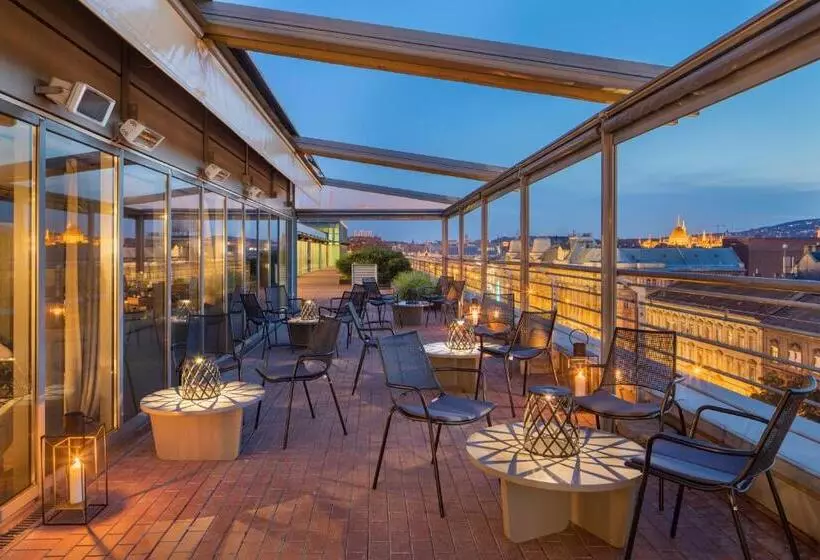 プレミアムルーム, Crowne Plaza Budapest, An Ihg