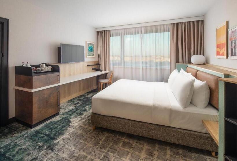 חדר סטנדרט, Crowne Plaza Budapest, An Ihg