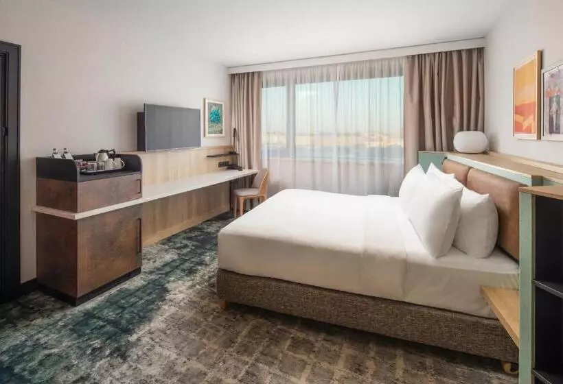 スタンダードルーム, Crowne Plaza Budapest, An Ihg