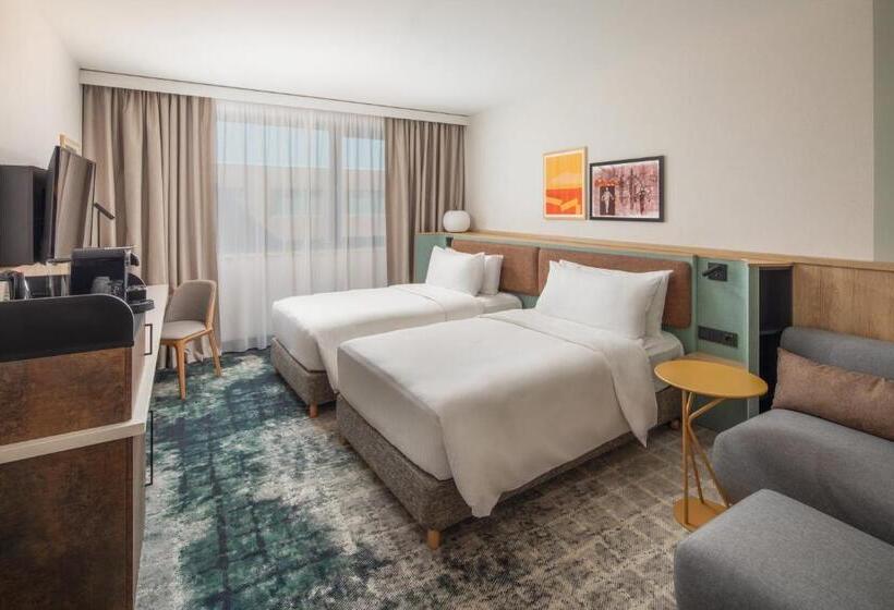 חדר פרמיום, Crowne Plaza Budapest, An Ihg