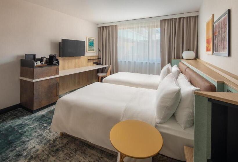 חדר סטנדרט, Crowne Plaza Budapest, An Ihg