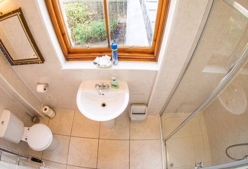 古典房间, Cumberland