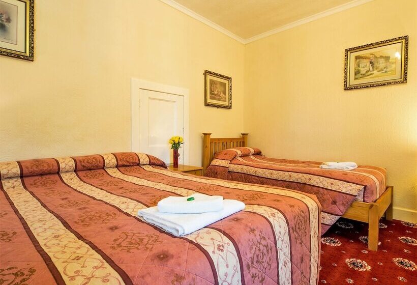 四人标准间, Cumberland