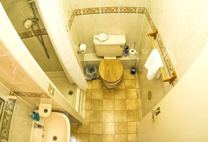 家庭套房, Cumberland