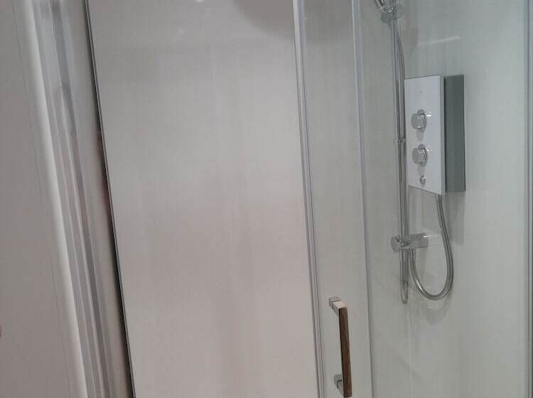 豪华房间, Cumberland