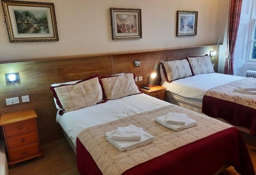 Четырехместный Номер Стандарт, Cumberland