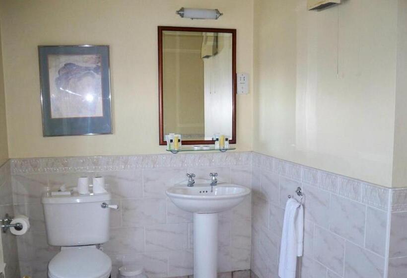 Номер Стандарт, Darnley Lodge