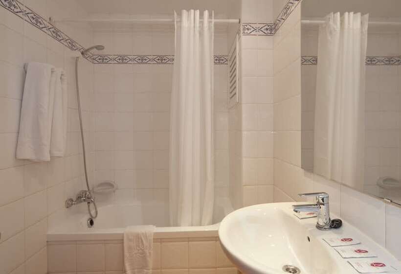 חדר אקונומי, Js Cape Colom Adults Only