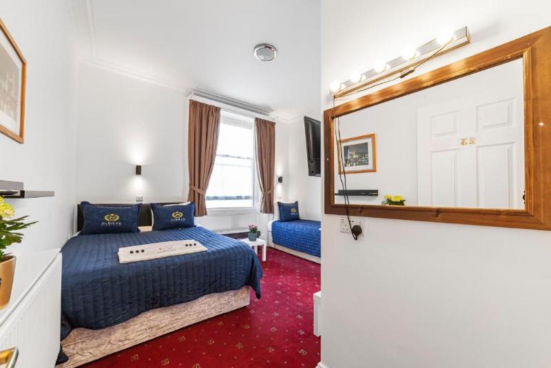 חדר סטנדרט לשלושה, Jubilee Hotel Victoria