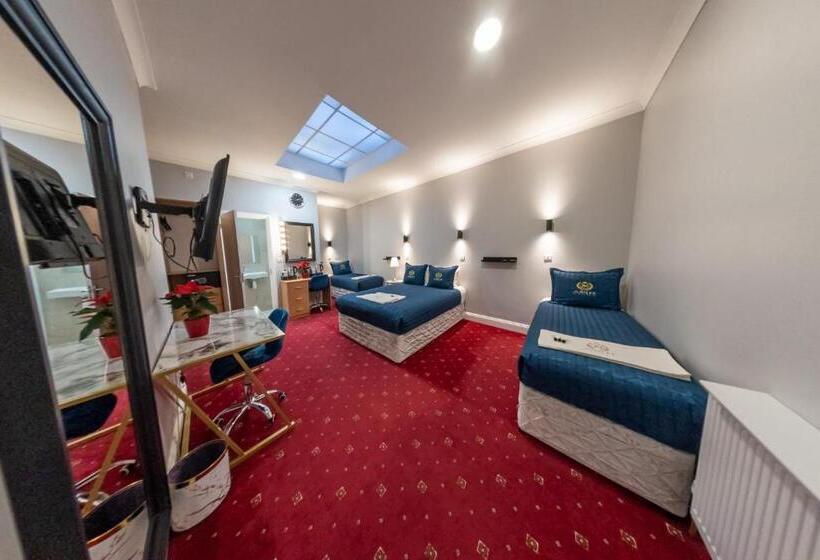 חדר משפחתי, Jubilee Hotel Victoria