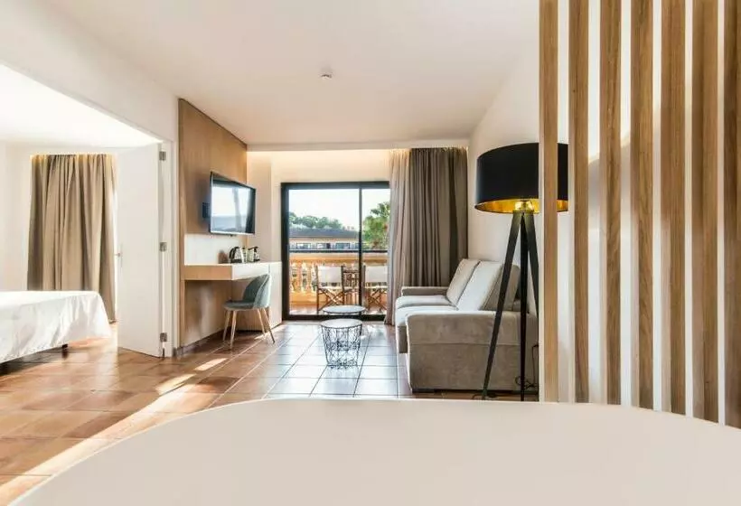 سوییت, Mon Port Hotel & Spa