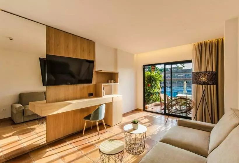 سوییت, Mon Port Hotel & Spa