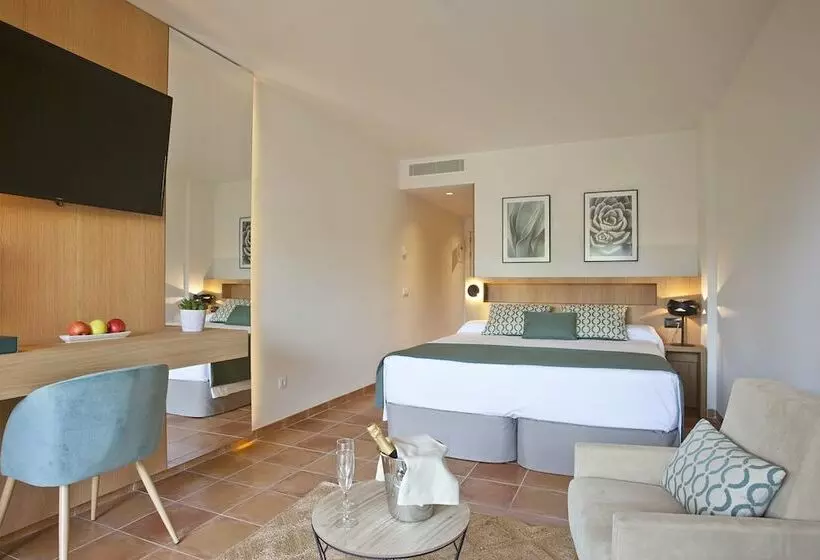 اتاق استاندارد با دسترسی به اسپا, Mon Port Hotel & Spa