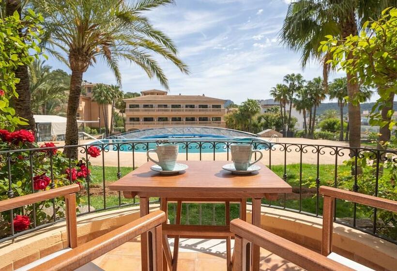 اتاق استاندارد سه نفره, Mon Port Hotel & Spa