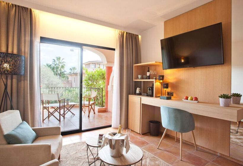 اتاق استاندارد سه نفره, Mon Port Hotel & Spa