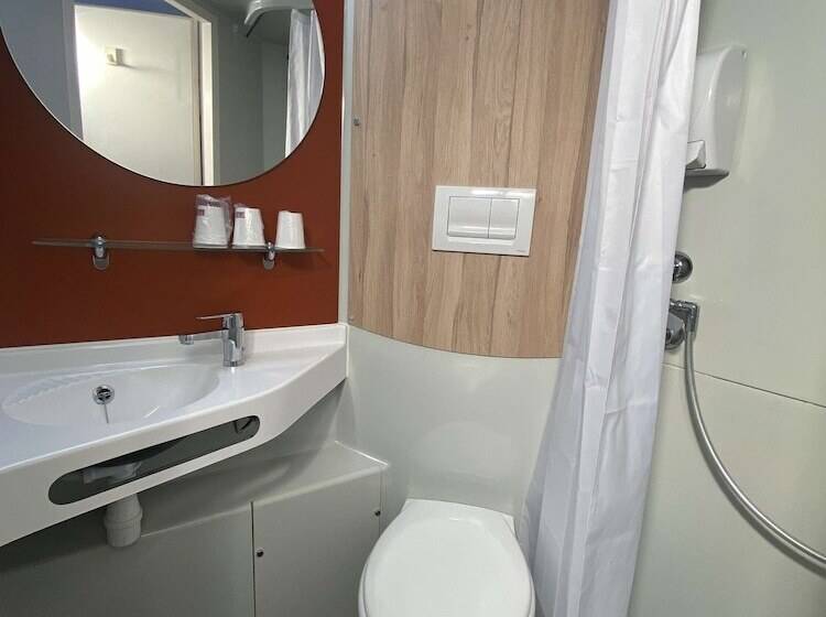 غرفة قياسية سرير مزدوج, Première Classe Nantes Sud   Rezé Aéroport