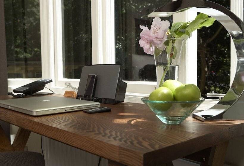 基本间, The Green House