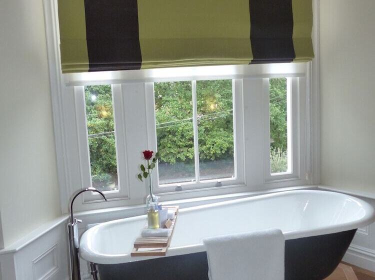 标准间, The Green House