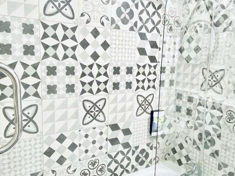 家庭间, Sure Hotel By Best Western Calais Coquelles Tunnel S/ Manche