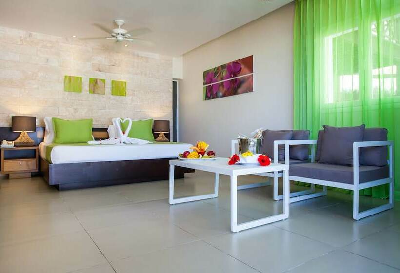 سوئیت جونیور کلوب با چشم‌انداز دریا, Vista Sol Punta Cana Beach Resort & Spa  All Inclusive