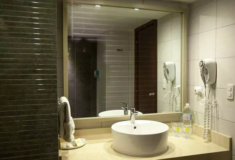 سوئیت جونیور کلوب با چشمانداز دریا, Vista Sol Punta Cana Beach Resort & Spa All Inclusive