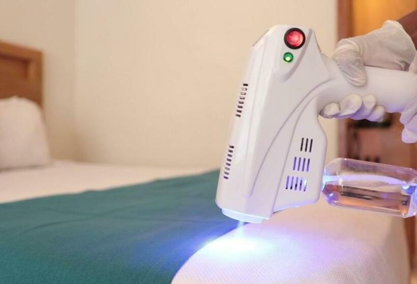 اتاق راحتی با چشمانداز استخر, Vista Sol Punta Cana Beach Resort & Spa All Inclusive