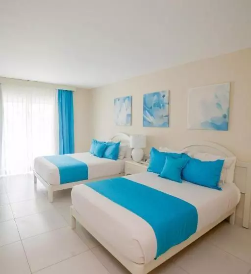 اتاق راحتی با چشمانداز استخر, Vista Sol Punta Cana Beach Resort & Spa All Inclusive