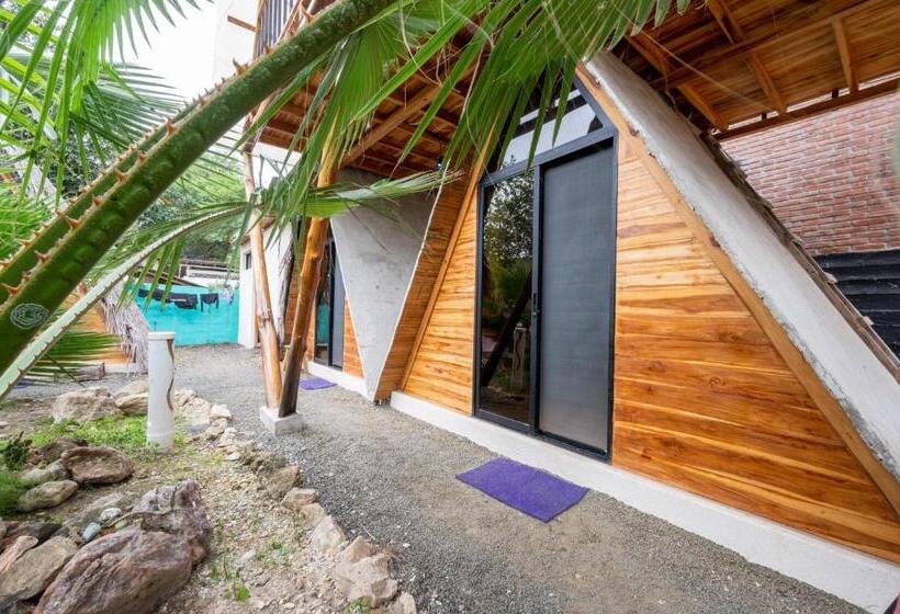 اتاق استاندارد با سرویس بهداشتی مشترک, Casa Del Sol