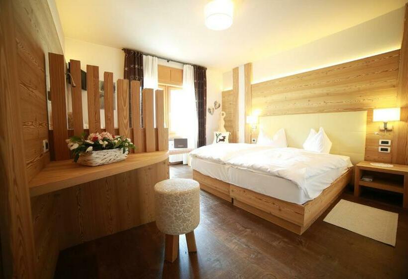 Номер Стандарт Трехместный, Alpenhotel La Montanara