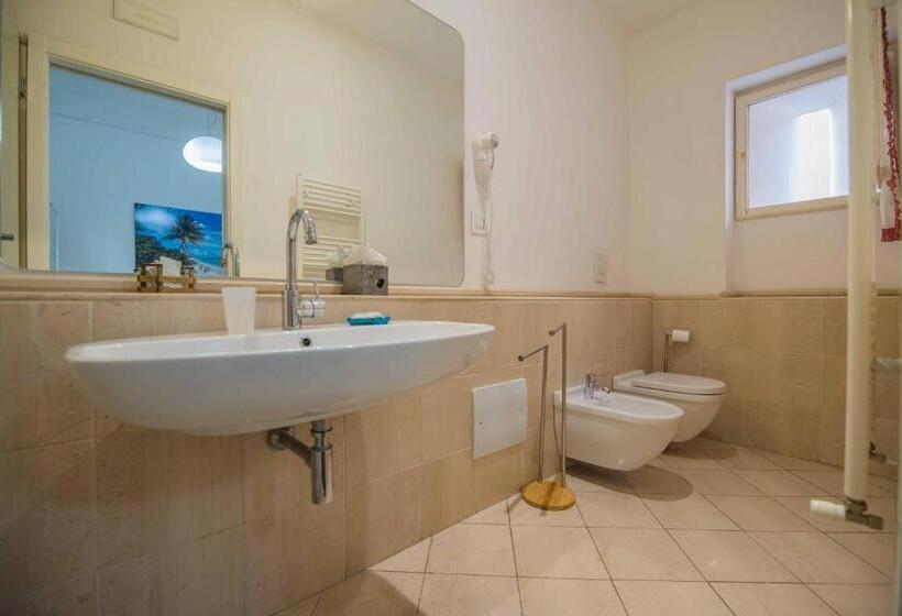 اتاق استاندارد با بالکن, Bed&breakfast Salerno