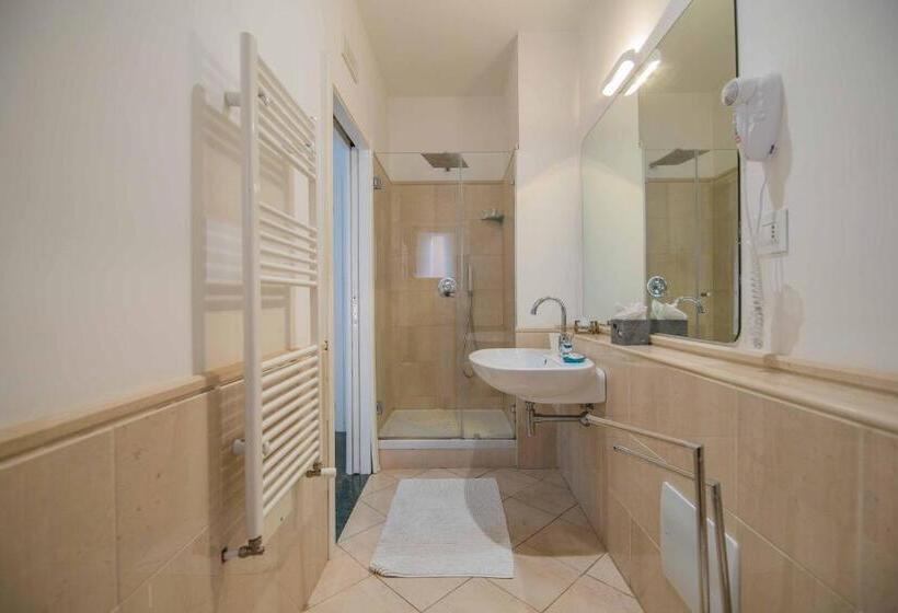 اتاق استاندارد با بالکن, Bed&breakfast Salerno