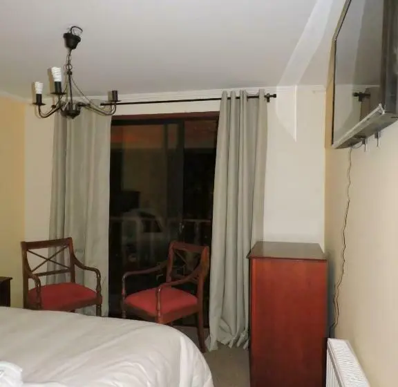 バス共有のスタンダードルーム, Casa De Noah Bed & Breakfast