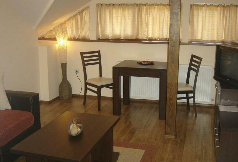 Пентхаус, Family Hotel Eterno