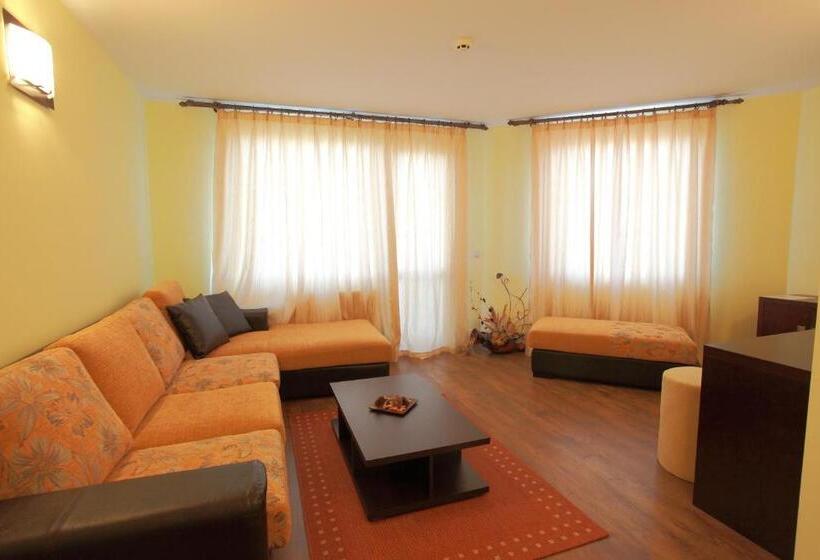 جناح عائلي, Family Hotel Eterno