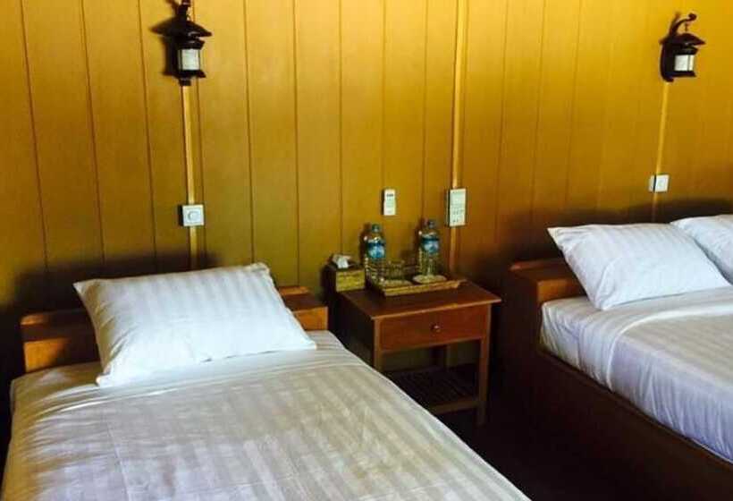 اتاق خانوادگی, Golden Fish Motel