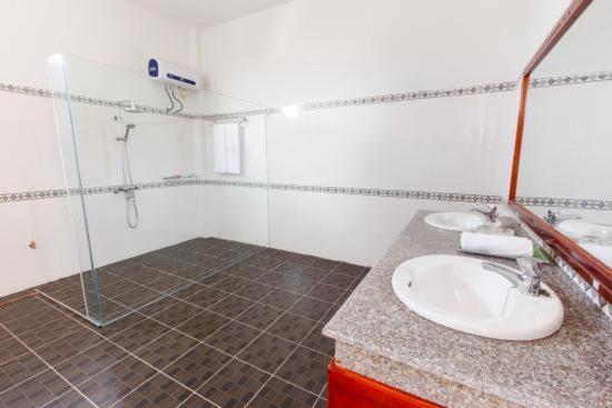 اتاق استاندارد با چشم‌انداز دریاچه, Oxalis Home