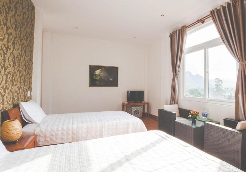 اتاق استاندارد با چشم‌انداز کوهستان, Oxalis Home