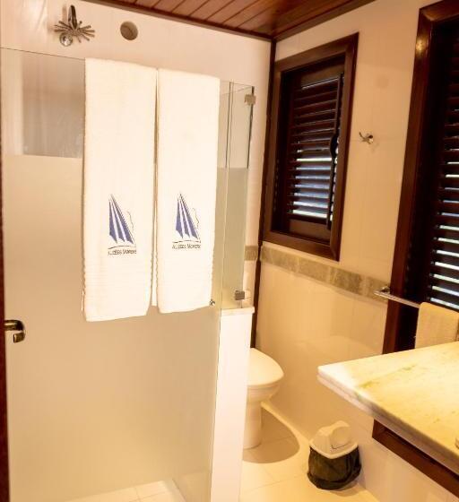 بانگلوی لوکس, Alizées Moreré