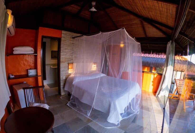 بانگلوی لوکس, Alizées Moreré