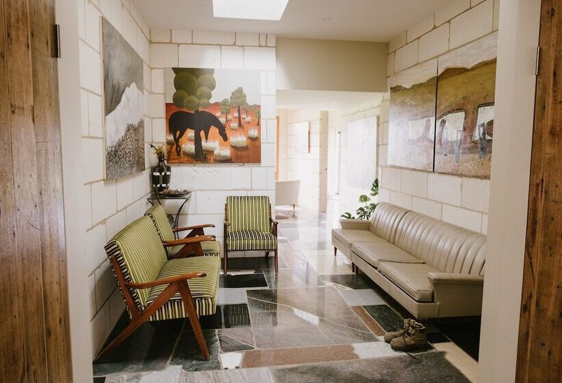 חדר סטנדרט, Spring Spur Stay