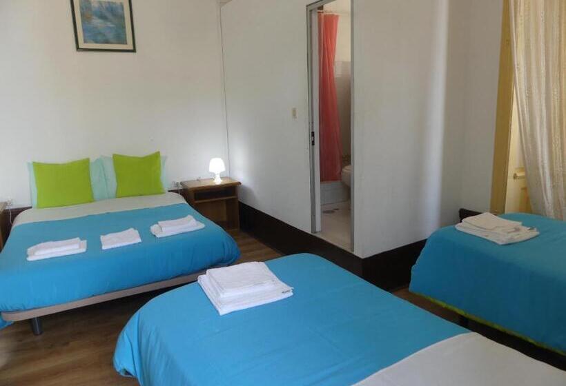 اتاق استاندارد چهار تخته, Pensão Santa Cruz