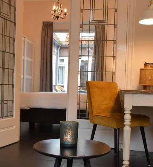 آپارتمان 1 خوابه, Steeds Aan Zee