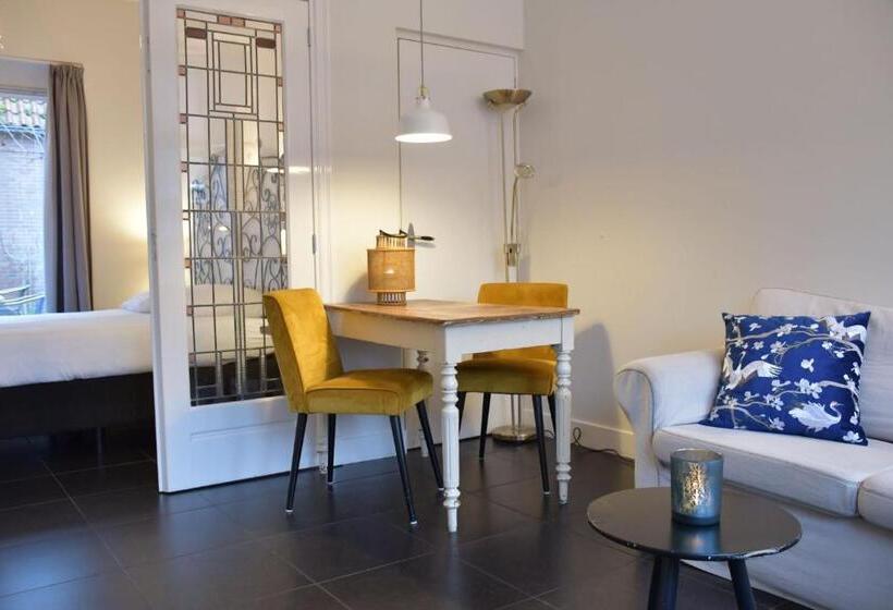 آپارتمان 1 خوابه, Steeds Aan Zee