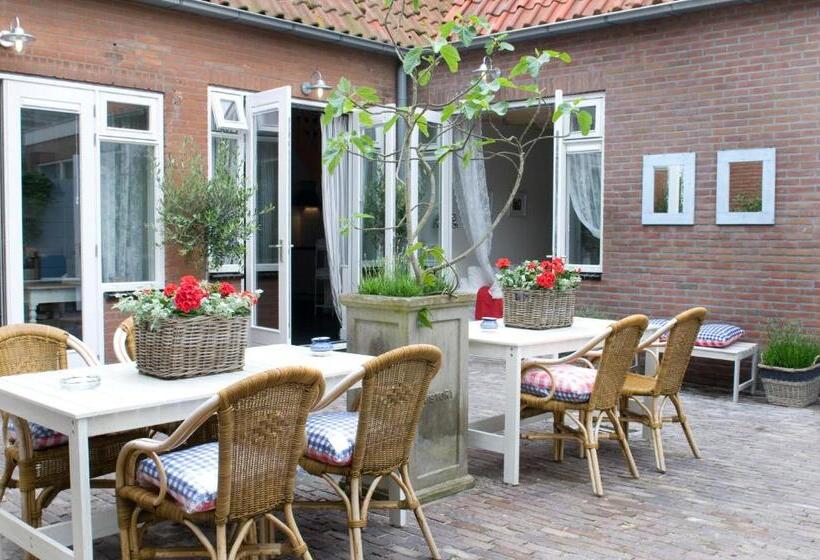 آپارتمان 1 خوابه, Steeds Aan Zee