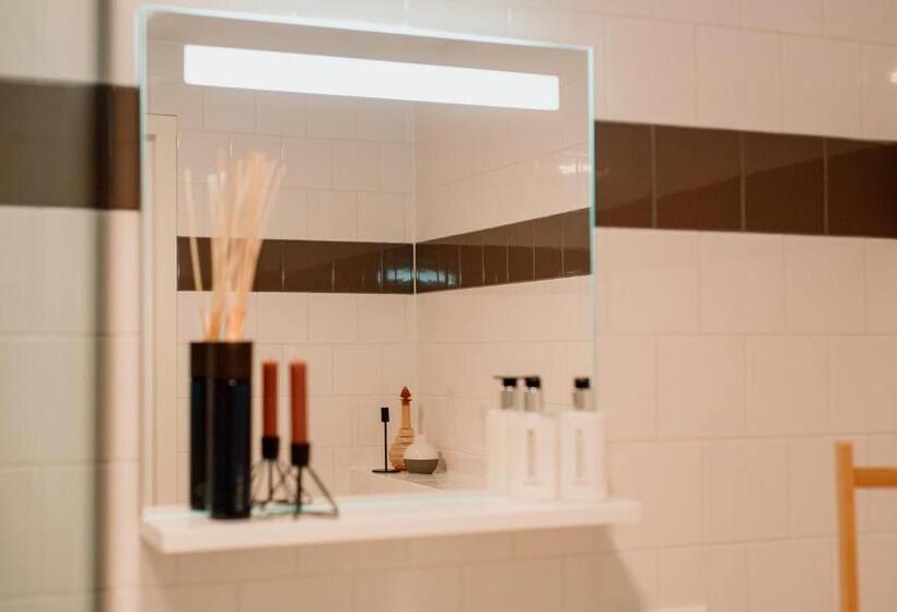 سوییت, Steeds Aan Zee