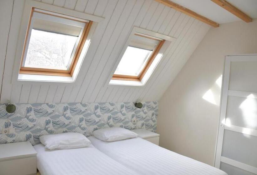 آپارتمان 2 خوابه, Steeds Aan Zee