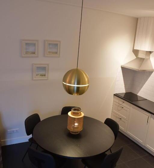 آپارتمان 1 خوابه, Steeds Aan Zee